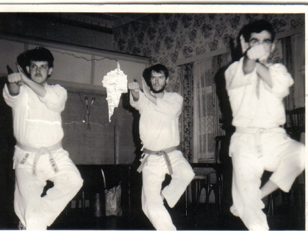 Training im Saal der \"Günen Aue\" 1988 Peter, Ronald & Jens
